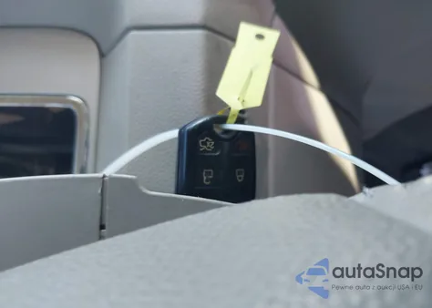 2009 Lincoln Navigator z USA, uszkodzony, nr VIN 5LMFU28519LJ01143